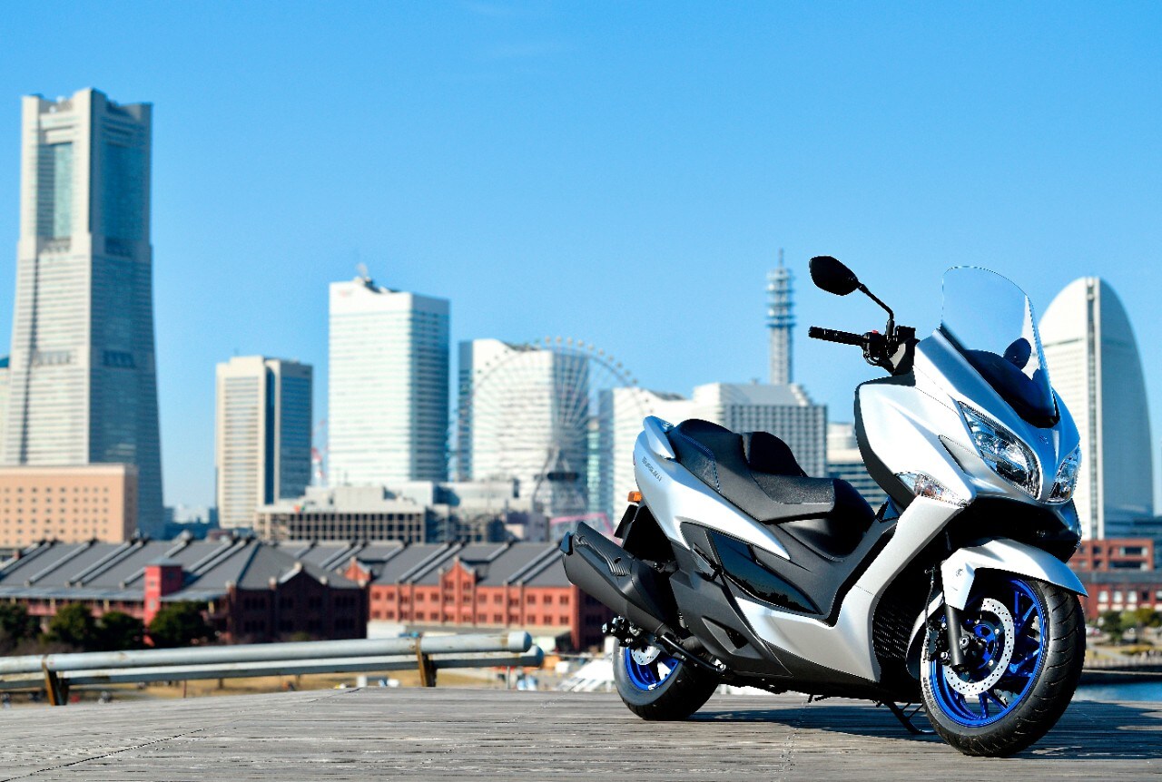 Suzuki Burgman 400: al via la Première! 